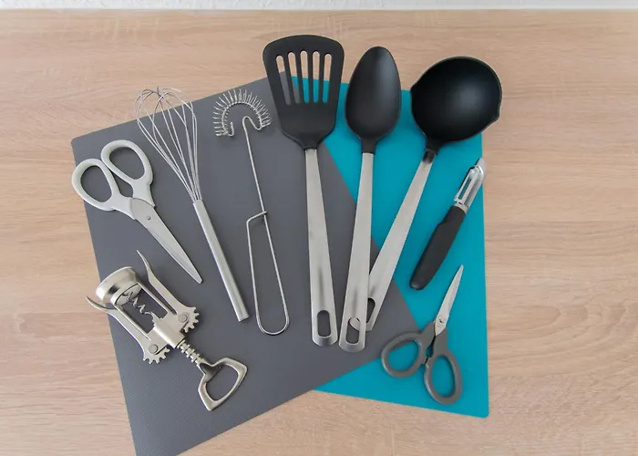 Tolstov - 2 Schlafzimmer - Sofa - Kueche - Waschmaschine - 20 Min To Messe Dus Apartament *