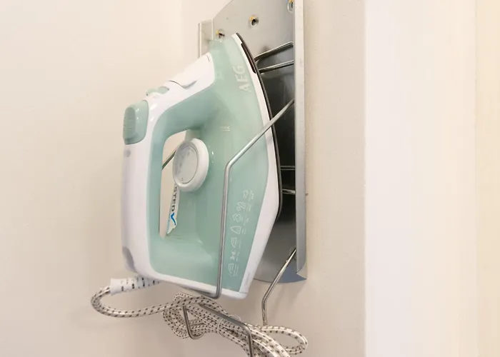 Apartament Tolstov - 2 Schlafzimmer - Sofa - Kueche - Waschmaschine - 20 Min To Messe Dus *